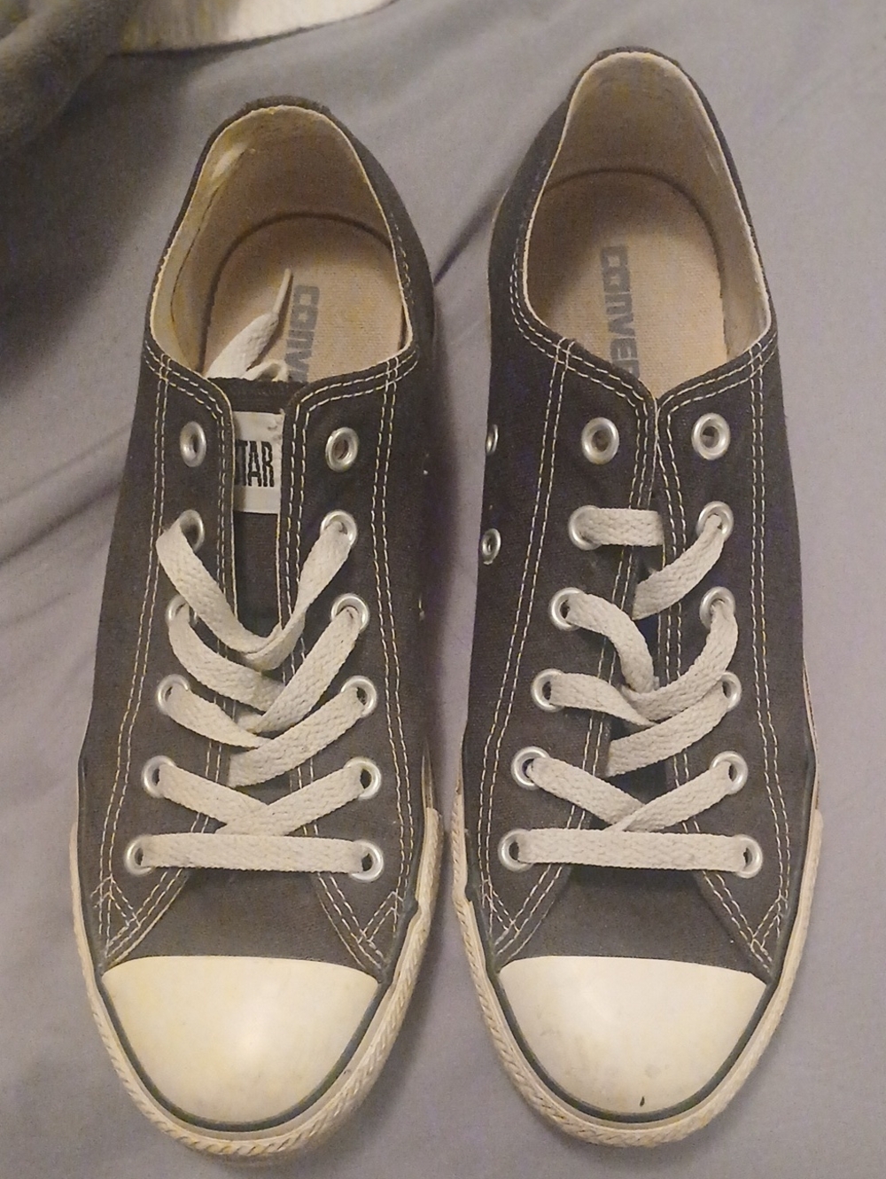 Converse Womens Low Top Canvas Sneakers in Black and White